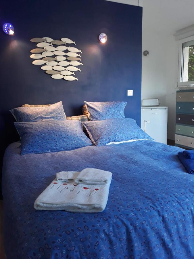 Dans Un Jardin Bb Et Jacuzzi Bed & Breakfast Mandelieu Dış mekan fotoğraf